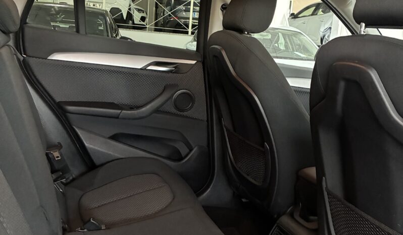 
								BMW X1 Sdrive 16d Business full									