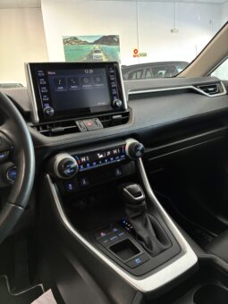 
										Toyota RAV4 2.5L Advanced Plus 225H full									