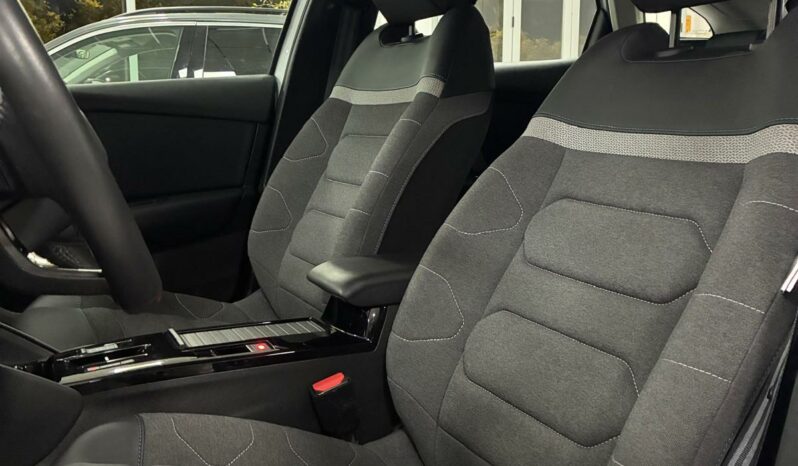 
								Citroen C4 Bhdi Feel Pack 130CV EAT8 full									