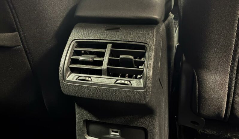 
								Citroen C4 Bhdi Feel Pack 130CV EAT8 full									