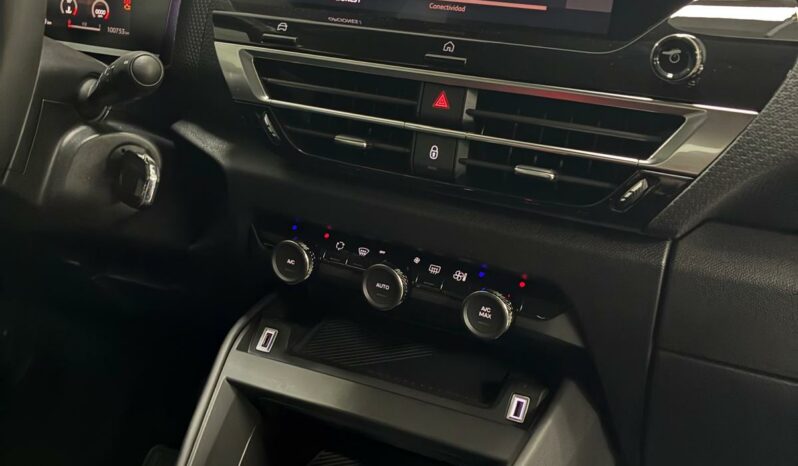 
								Citroen C4 Bhdi Feel Pack 130CV EAT8 full									