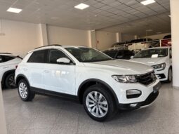 
										VOLKSWAGEN T-ROC 1.6TDI ADVANCED 115CV full									