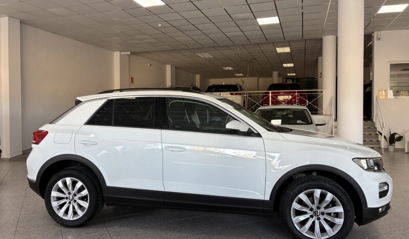 
								VOLKSWAGEN T-ROC 1.6TDI ADVANCED 115CV full									