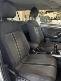 
										VOLKSWAGEN T-ROC 1.6TDI ADVANCED 115CV full									