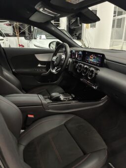 
										Mercedes CLA COUPÉ 200D DCT full									