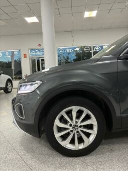 
										VOLKSWAGEN T-ROC 2.0TDI LIFE 115CV full									