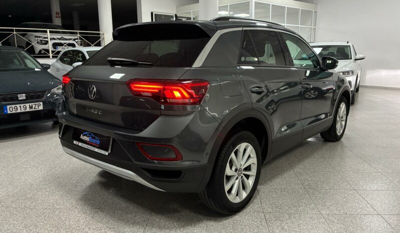 
								VOLKSWAGEN T-ROC 2.0TDI LIFE 115CV full									