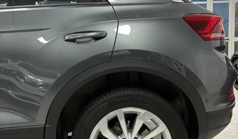 
								VOLKSWAGEN T-ROC 2.0TDI LIFE 115CV full									