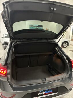 
										VOLKSWAGEN T-ROC 2.0TDI LIFE 115CV full									