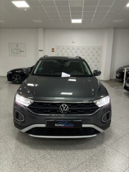
										VOLKSWAGEN T-ROC 2.0TDI LIFE 115CV full									