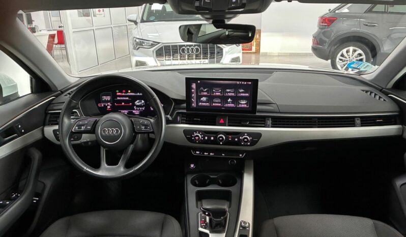 
								Audi A4 30TDI Advanced STRONIC full									