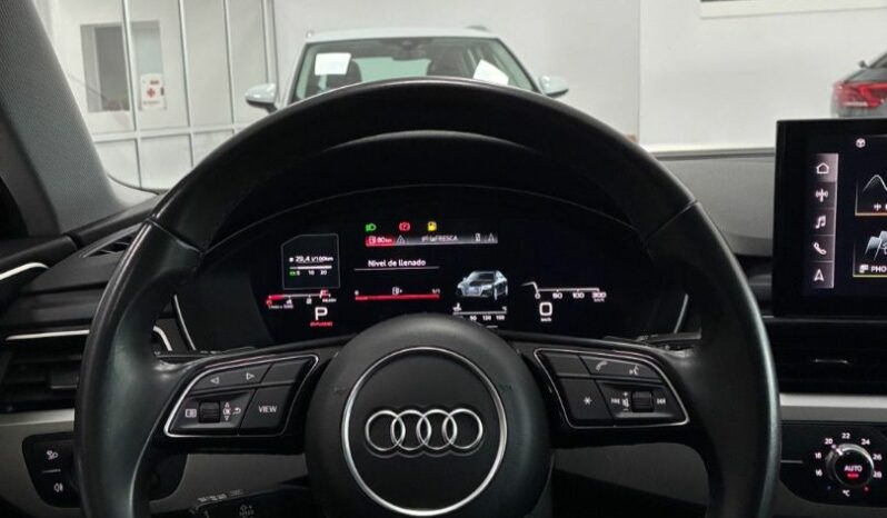 
								Audi A4 30TDI Advanced STRONIC full									