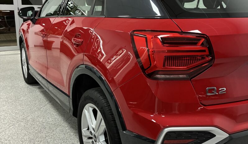
								Audi Q2 TDI Advanced 116CV full									