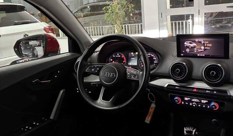 
								Audi Q2 TDI Advanced 116CV full									