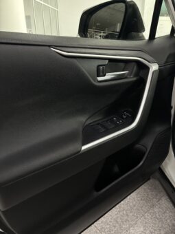 
										Toyota RAV4 2.5L 225H ADVACED PLUS full									