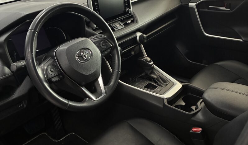 
								Toyota RAV4 2.5L 225H ADVACED PLUS full									