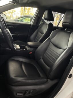 
										Toyota RAV4 2.5L 225H ADVACED PLUS full									