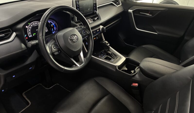 
								Toyota RAV4 2.5L 225H ADVACED PLUS full									