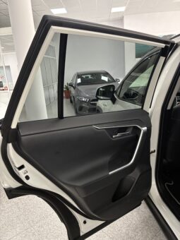 
										Toyota RAV4 2.5L 225H ADVACED PLUS full									