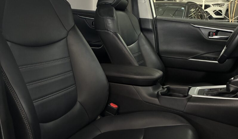 
								Toyota RAV4 2.5L 225H ADVACED PLUS full									