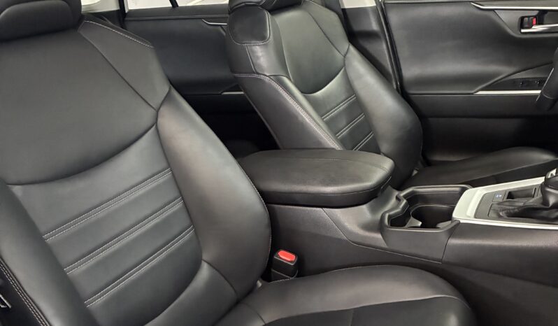 
								Toyota RAV4 2.5L 225H ADVACED PLUS full									