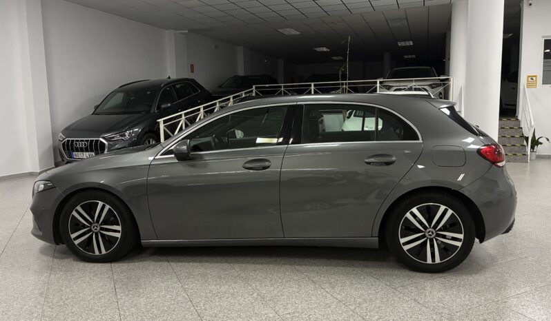 
								Mercedes Clase A 200D full									