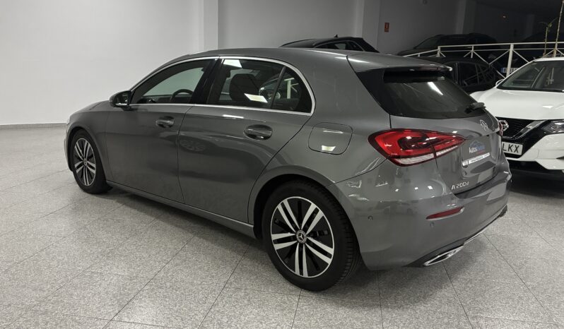 
								Mercedes Clase A 200D full									