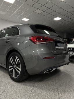 
										Mercedes Clase A 200D full									