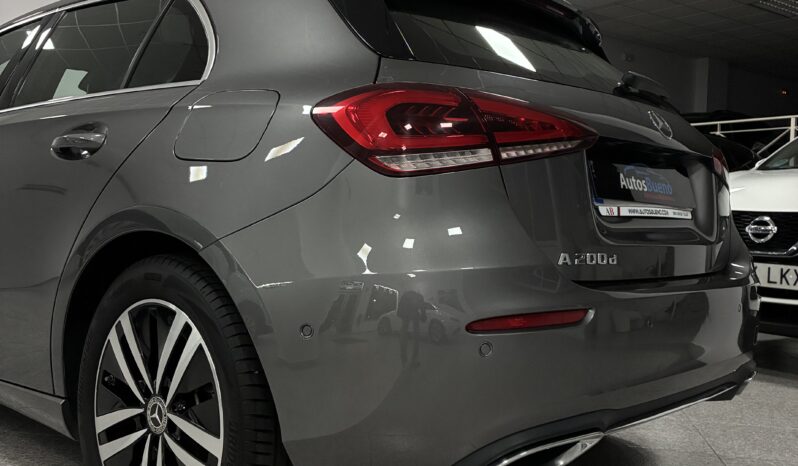
								Mercedes Clase A 200D full									