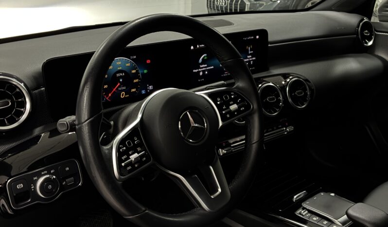 
								Mercedes Clase A 200D full									