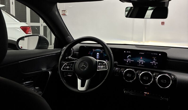 
								Mercedes Clase A 200D full									