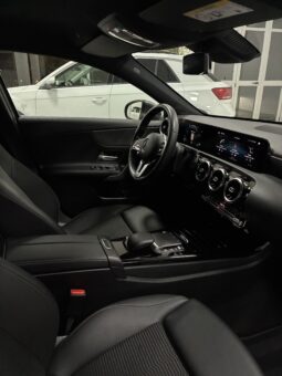 
										Mercedes Clase A 200D full									