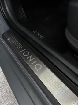 
										Hyundai Ioniq 1.6 GDI TECNO HEV full									