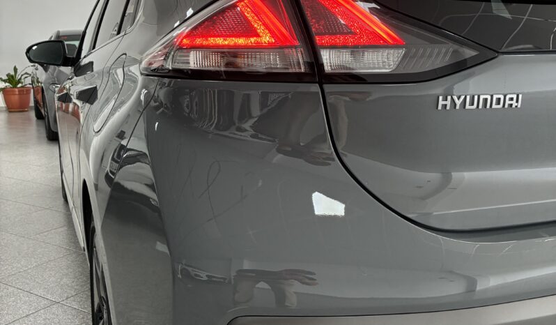 
								Hyundai Ioniq 1.6 GDI TECNO HEV full									