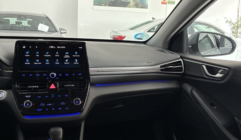 
								Hyundai Ioniq 1.6 GDI TECNO HEV full									