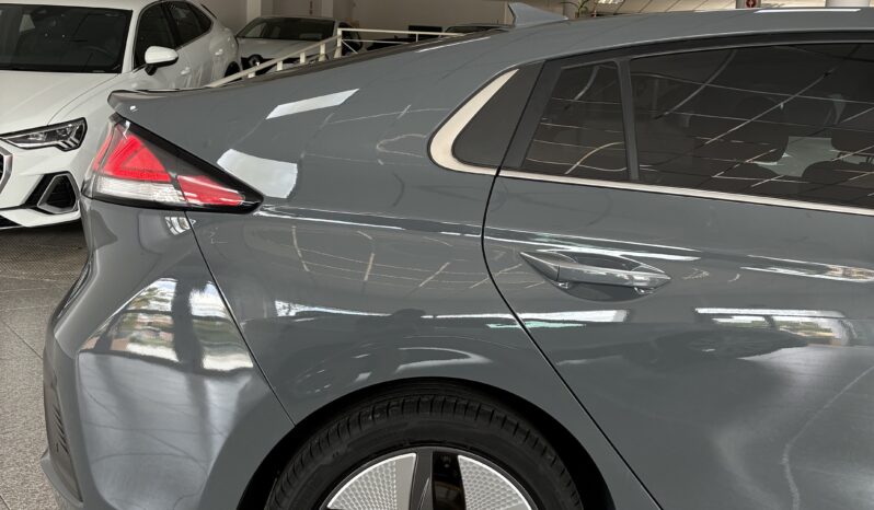 
								Hyundai Ioniq 1.6 GDI TECNO HEV full									