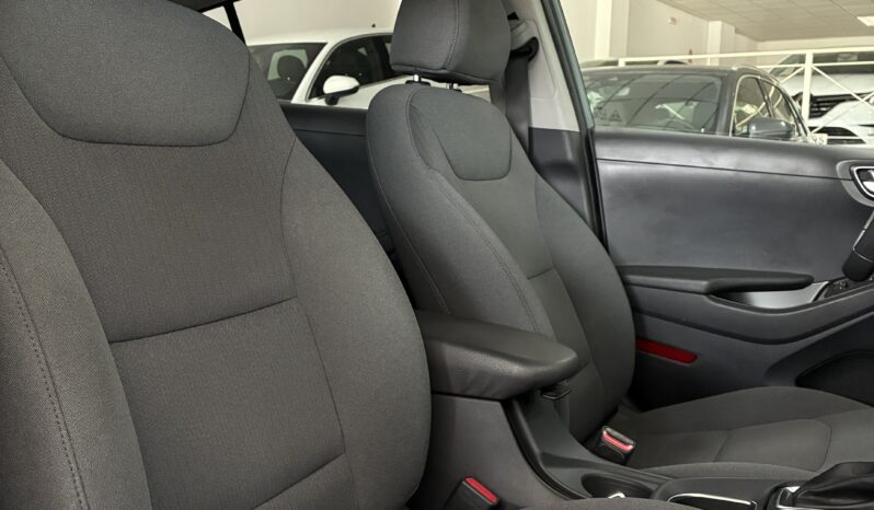 
								Hyundai Ioniq 1.6 GDI TECNO HEV full									