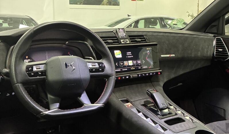 
								DS7 Crossback 1.5 BHDI Perfomance Line 130CV full									
