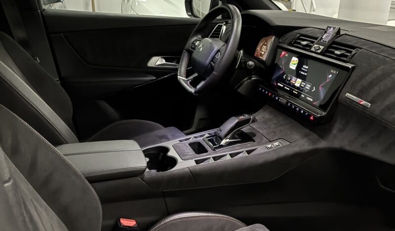 
								DS7 Crossback 1.5 BHDI Perfomance Line 130CV full									