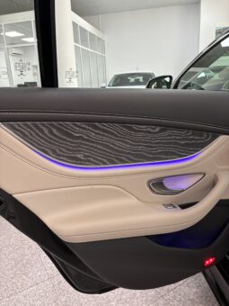 
										Mercedes CLS350 full									