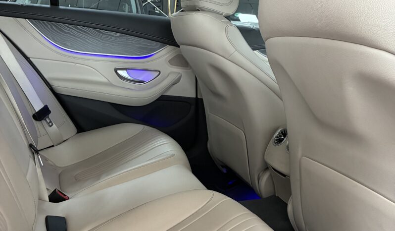 
								Mercedes CLS350 full									