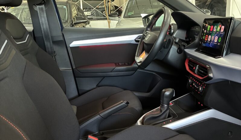
								SEAT ARONA TSI FR DSG7 115cv full									