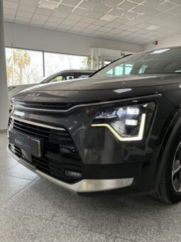 
										KIA NIRO 1.6 TGDI DRIVE 141CV full									