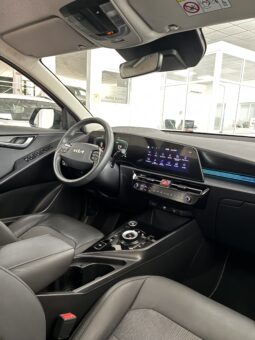 
										KIA NIRO 1.6 TGDI DRIVE 141CV full									