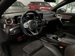 
										Mercedes CLA 200D AMG LINE DCT full									