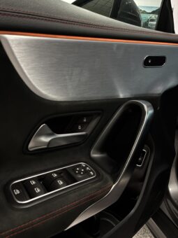 
										Mercedes CLA 200D AMG LINE DCT full									