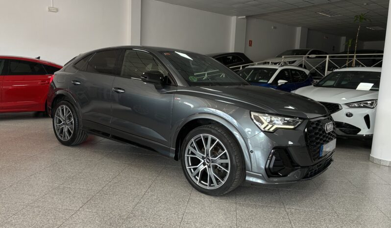 
								Audi Q3 Sportback 35TDI Black Line 150CV STRONIC full									