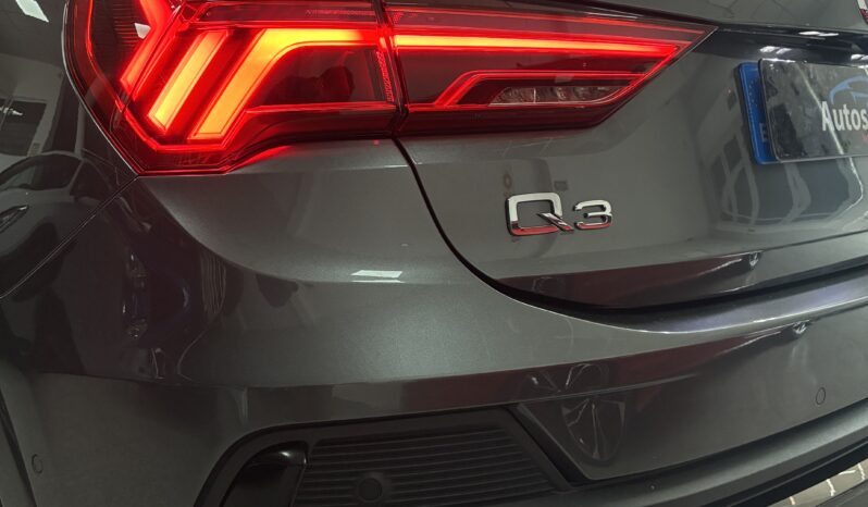 
								Audi Q3 Sportback 35TDI Black Line 150CV STRONIC full									