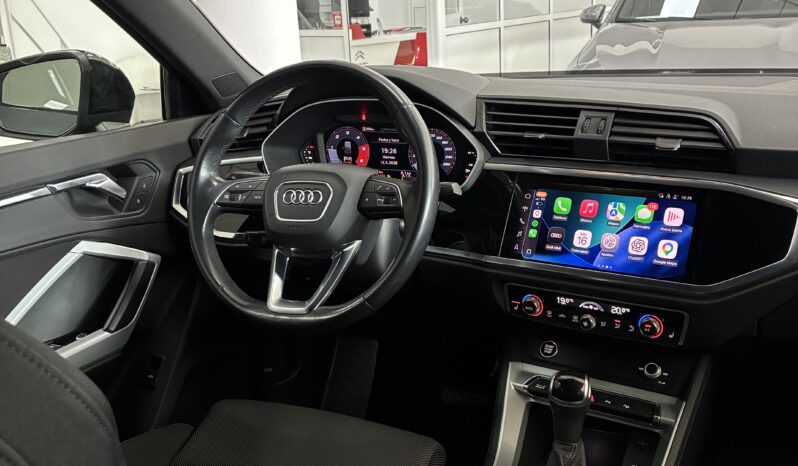 
								Audi Q3 Sportback 35TDI Black Line 150CV STRONIC full									