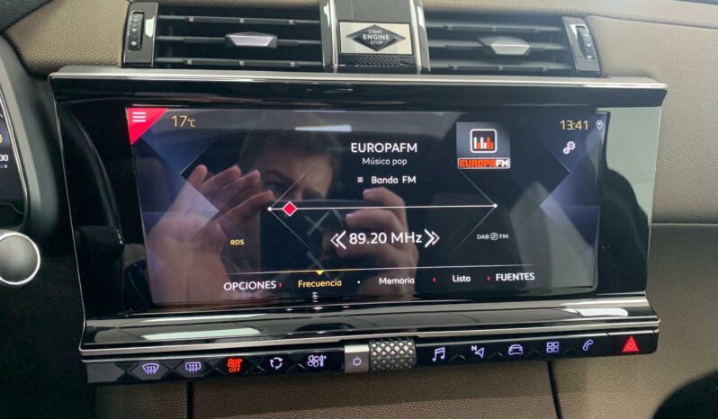 
								DS7 Crossback 2.0BHDI So Chic 180CV EAT8 full									